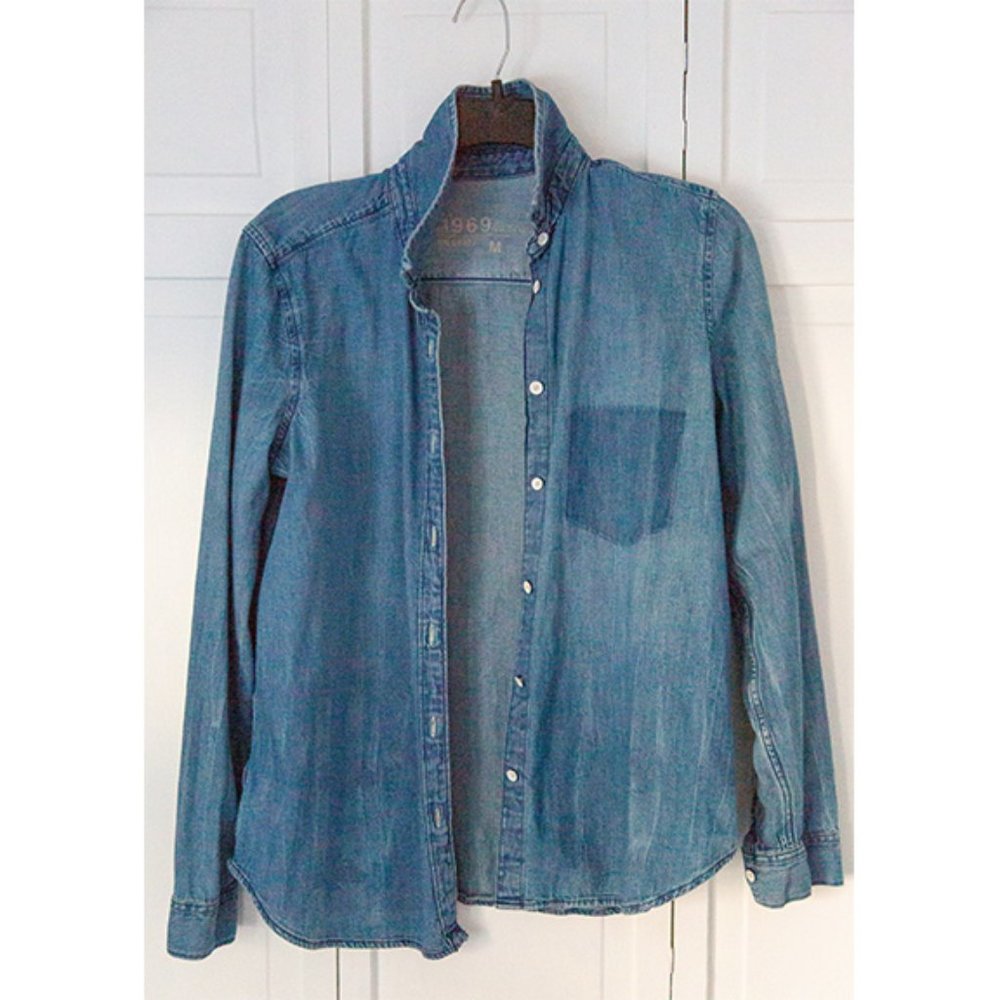Gap 1969 Denim Button-down